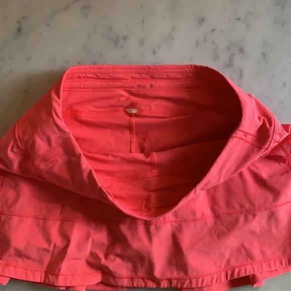 Lululemon GLOSSY Pace Rival Skirt - Picture 11 of 15